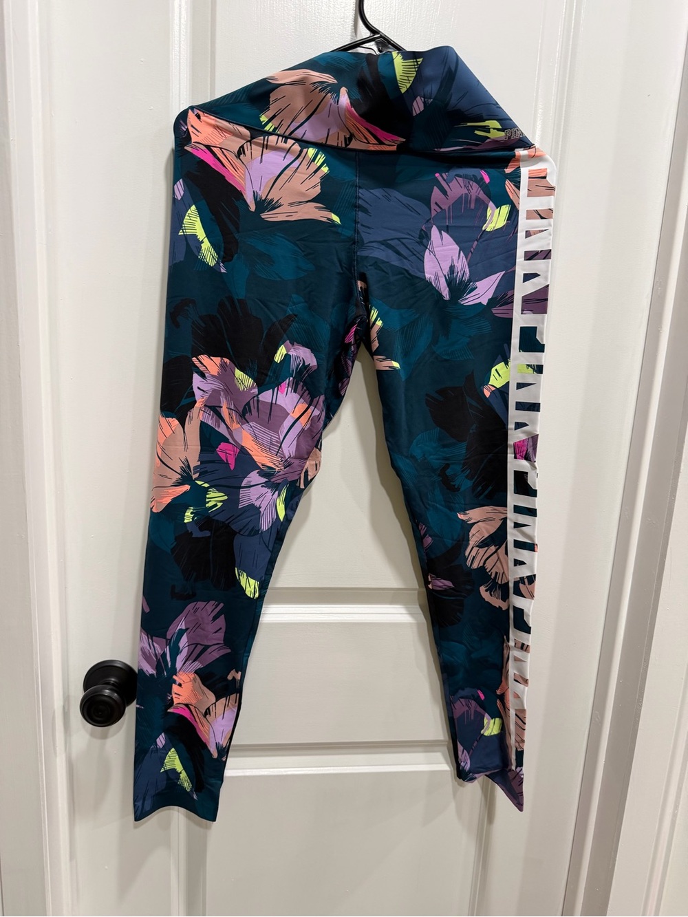 PINK Victoria's Secret Floral Leggings